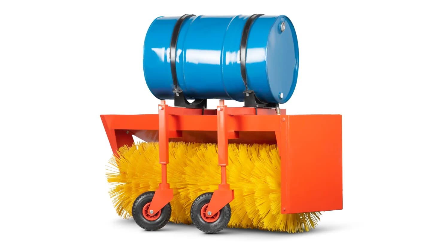 Поливочное оборудование для щетки подметальной Уралец (1,5м)
