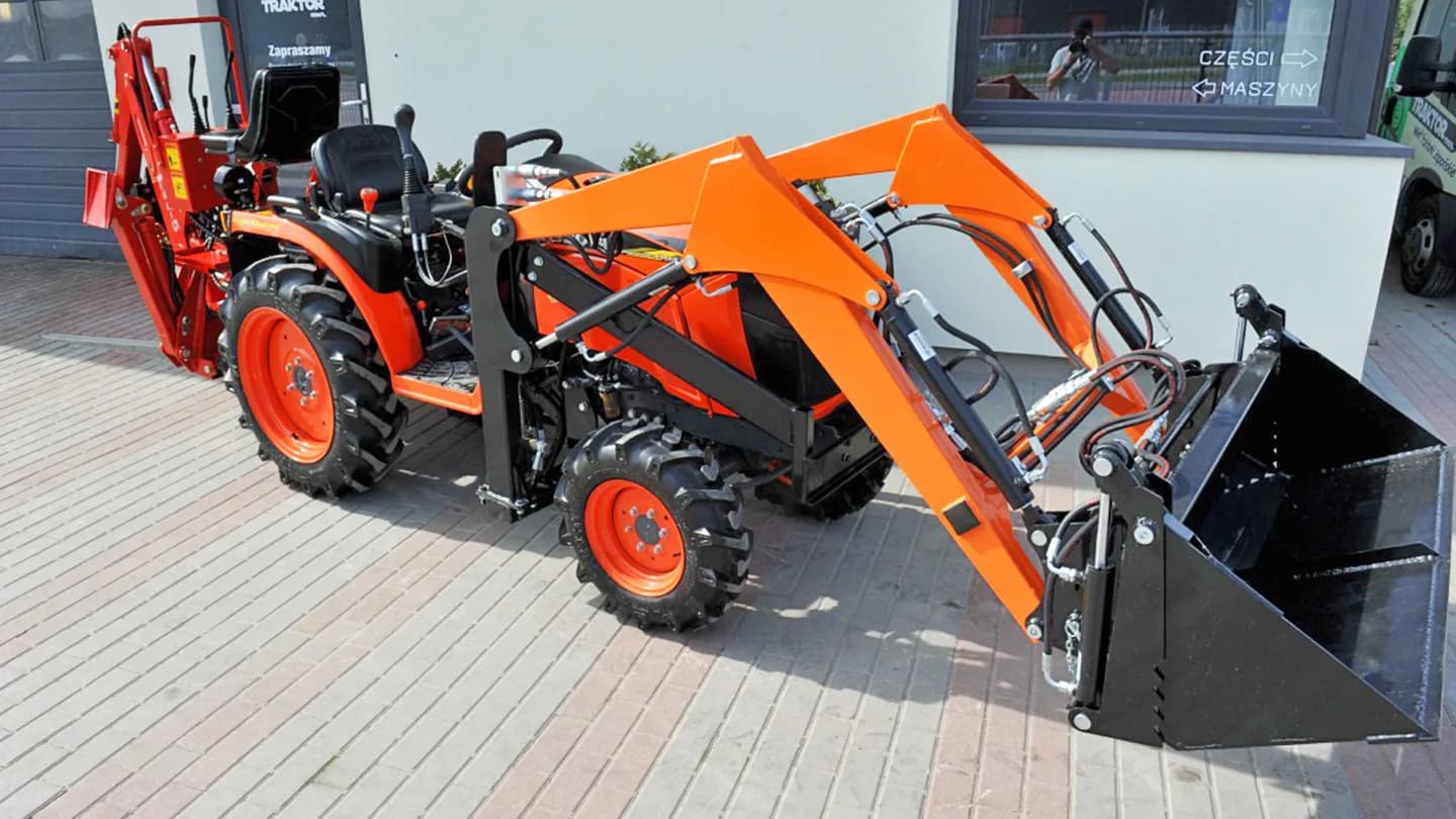 Трактор Kubota | Кубота B2741S 9+3 (Kubota India) STD agri 7.00-12 / 8.3-20 (с ПСМ) — фото 15