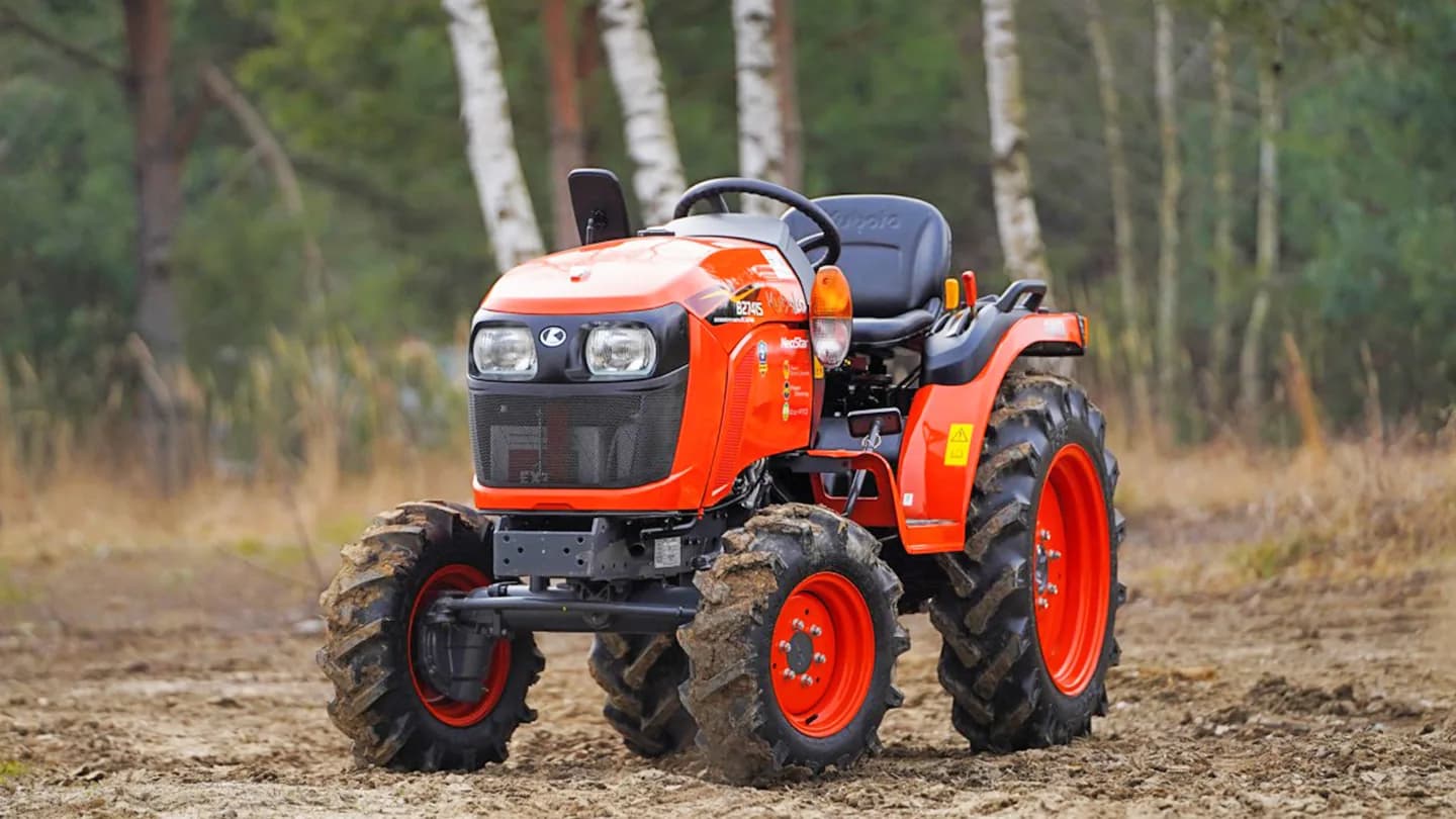 Трактор Kubota | Кубота B2741S 9+3 (Kubota India) STD agri 7.00-12 / 8.3-20 (с ПСМ) — фото 7