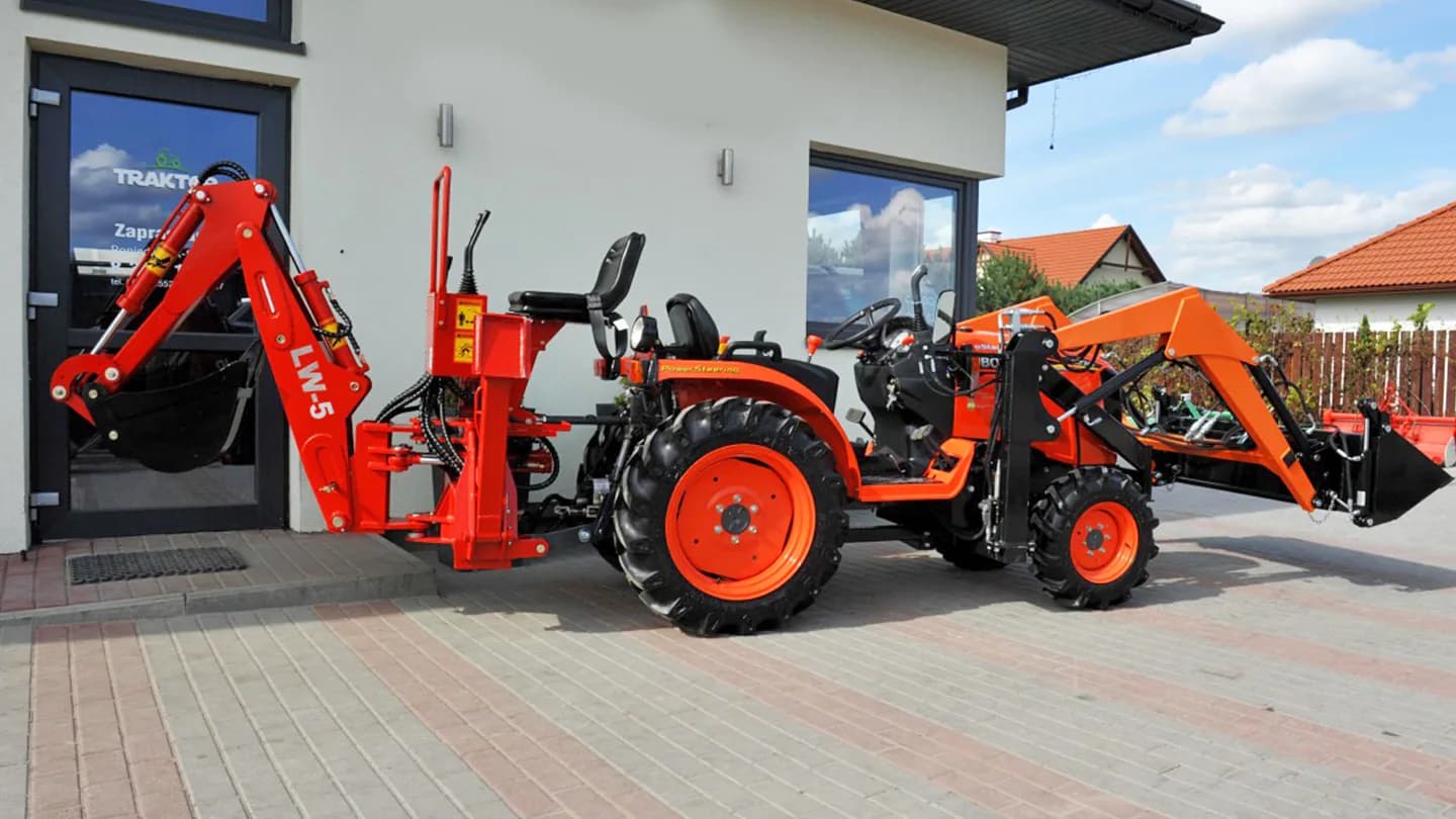 Трактор Kubota | Кубота B2741S 9+3 (Kubota India) STD agri 7.00-12 / 8.3-20 (с ПСМ) — фото 17