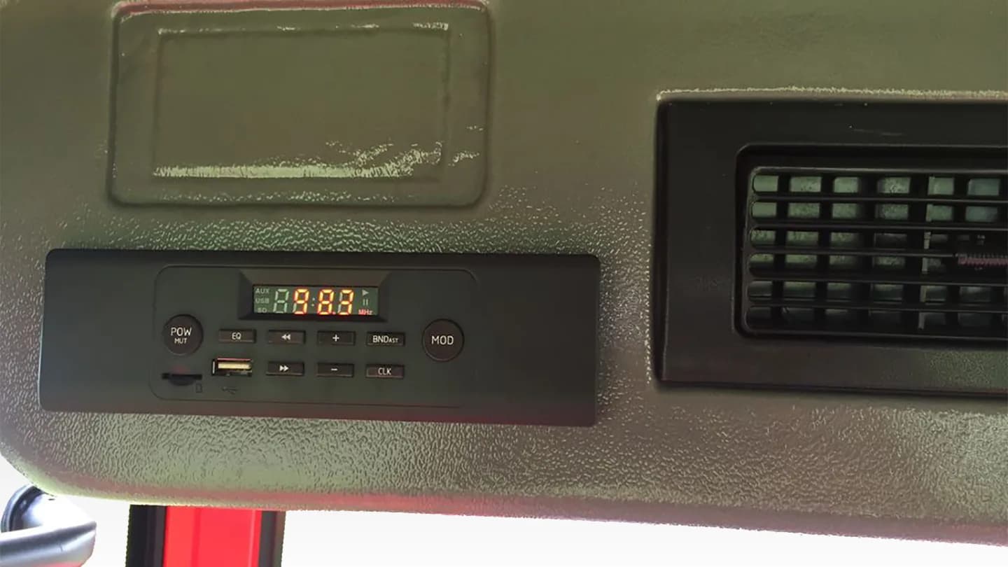 Трактор Dongfeng 504С G3 A/C NEW РЕВЕРС 12+12 | Донгфенг 504С G3 NEW | DF 504 — фото 18