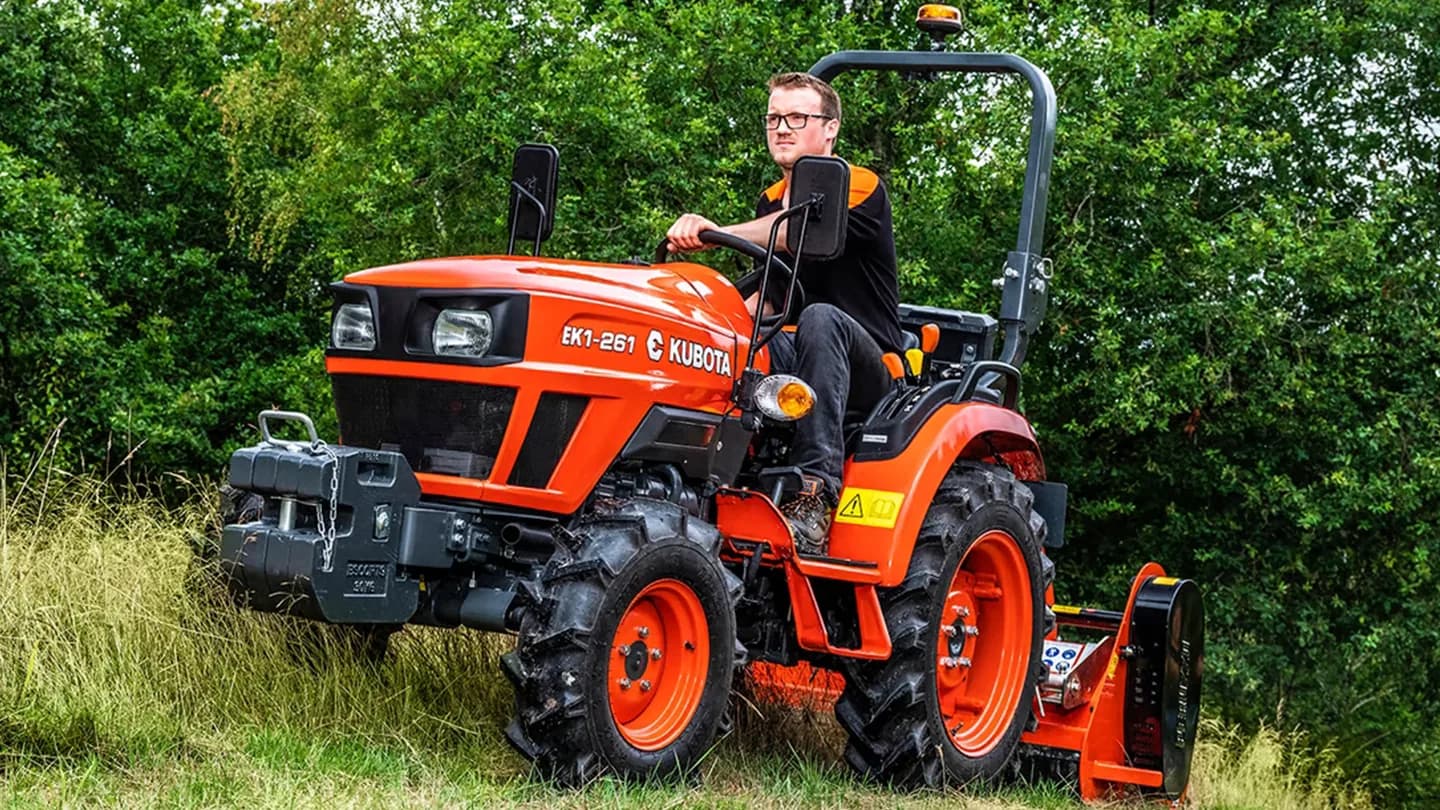 Трактор Kubota | Кубота EK1-261 9+3 (Kubota India) STD agri 6.00-12 / 8.3-20 (с ПСМ)