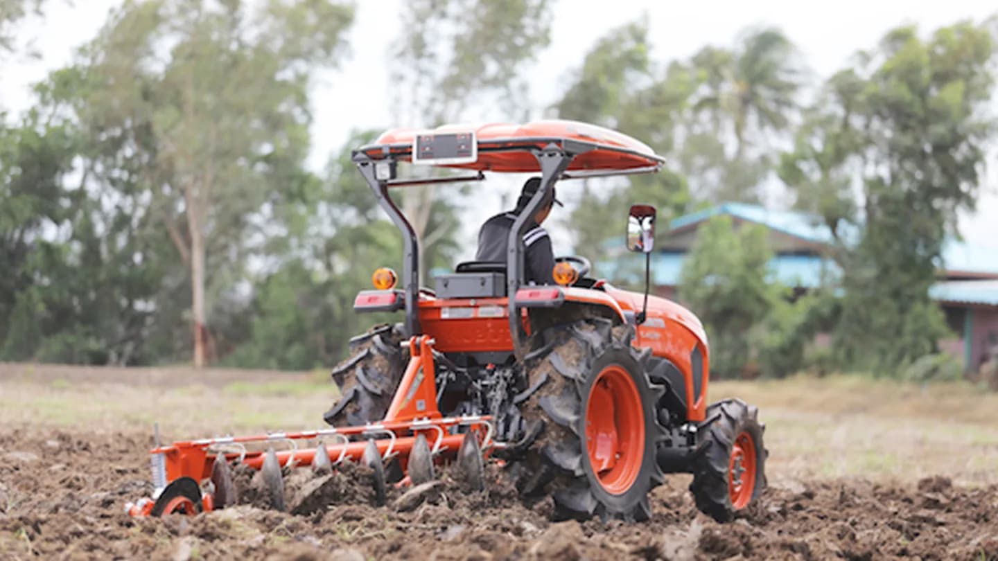 Трактор Kubota | Кубота L4018 8+8 (Kubota India) STD agri 8.00-16 / 12,4-24 (с ПСМ)