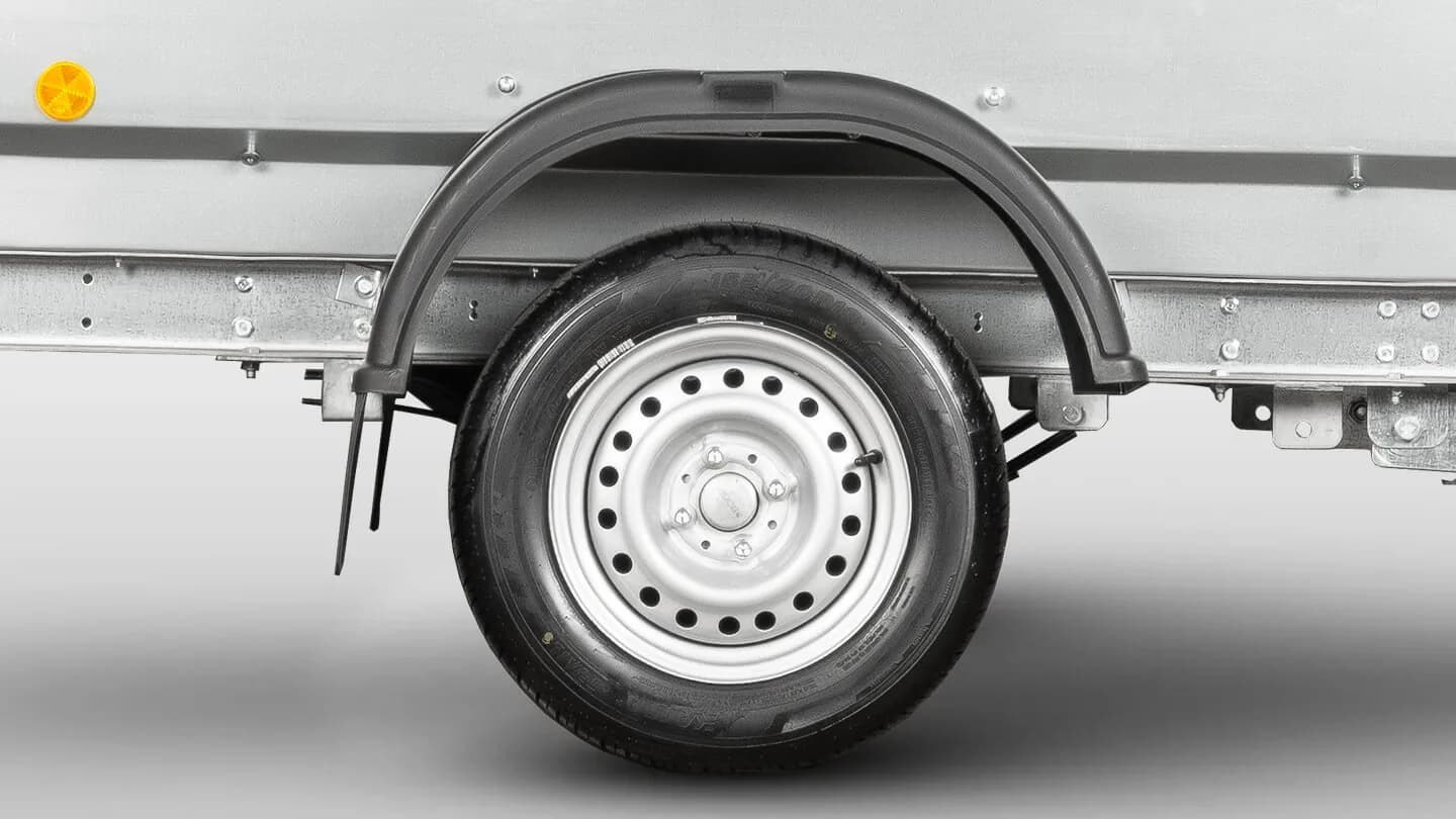 Стандартные колеса 165/70R13 с крыльями