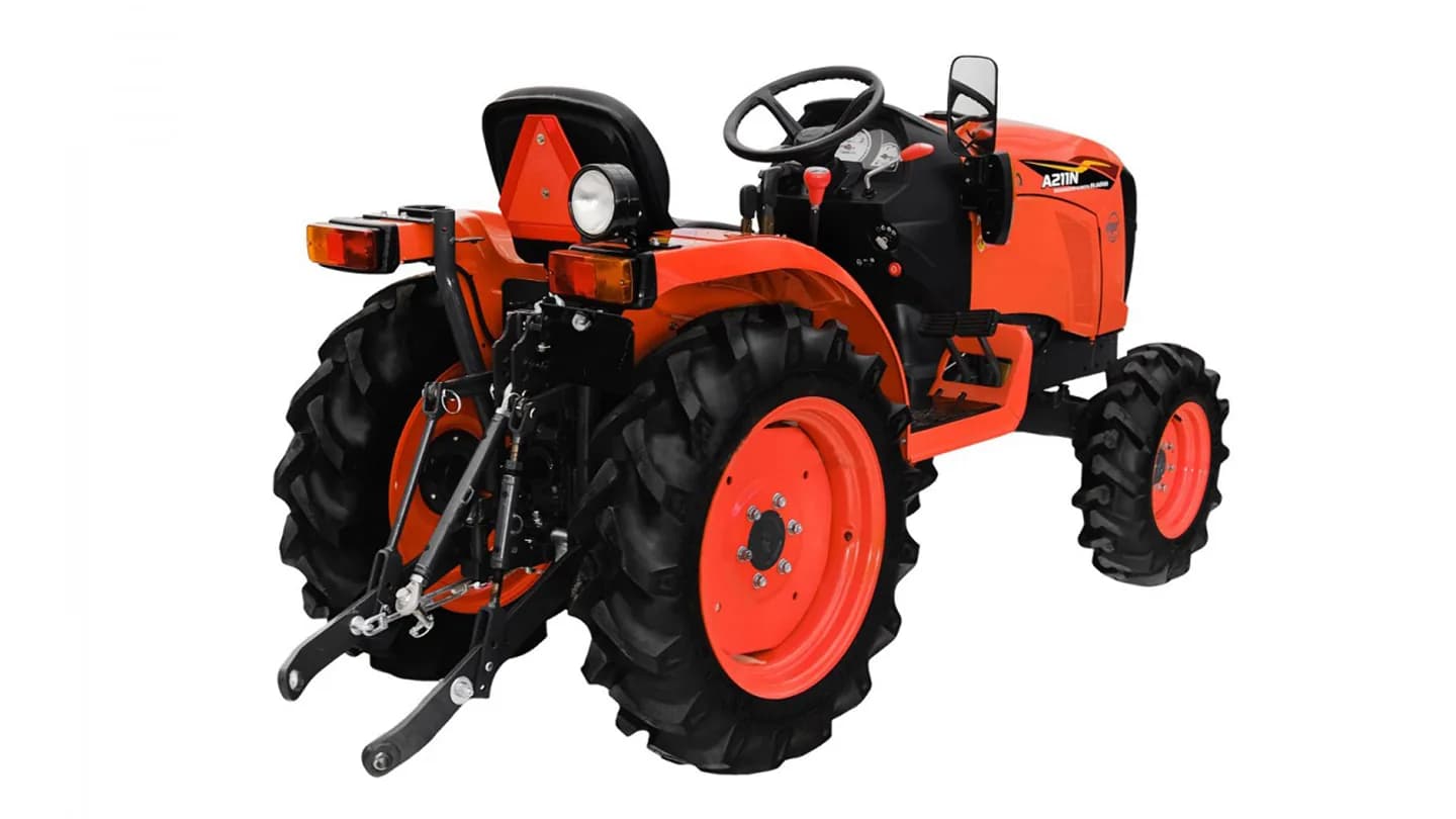 Трактор Kubota | Кубота A211N-OP 9+3 (Kubota India) STD agri 7.00-12 / 8.3-20 (с ПСМ) — фото 24