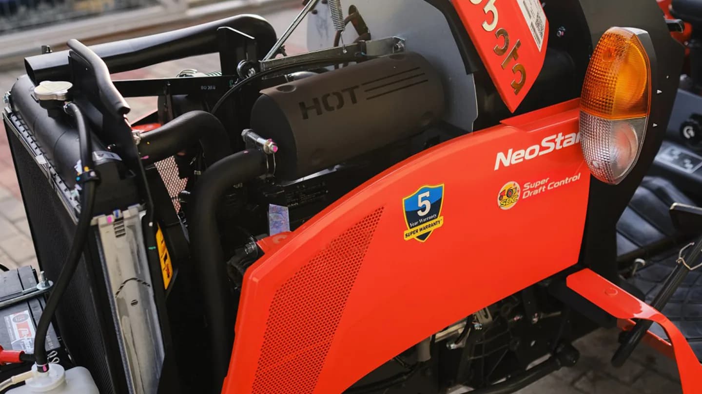 Трактор Kubota | Кубота A211N-OP 9+3 (Kubota India) STD agri 7.00-12 / 8.3-20 (с ПСМ) — фото 18