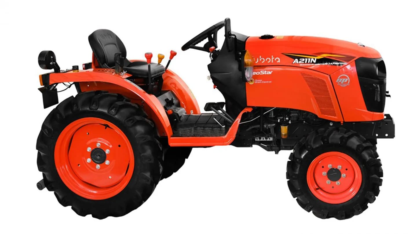 Трактор Kubota | Кубота A211N-OP 9+3 (Kubota India) STD agri 7.00-12 / 8.3-20 (с ПСМ) — фото 25