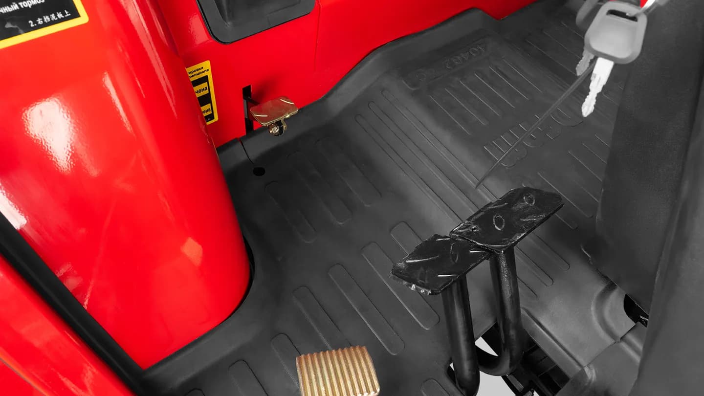 Трактор Dongfeng 404С G2 РЕВЕРС 8+8 | Донгфенг 404С G2 | DF 404 — фото 8